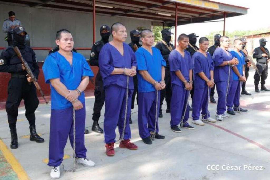 EEUU insiste en que el régimen debe liberar a guardabosques detenidos