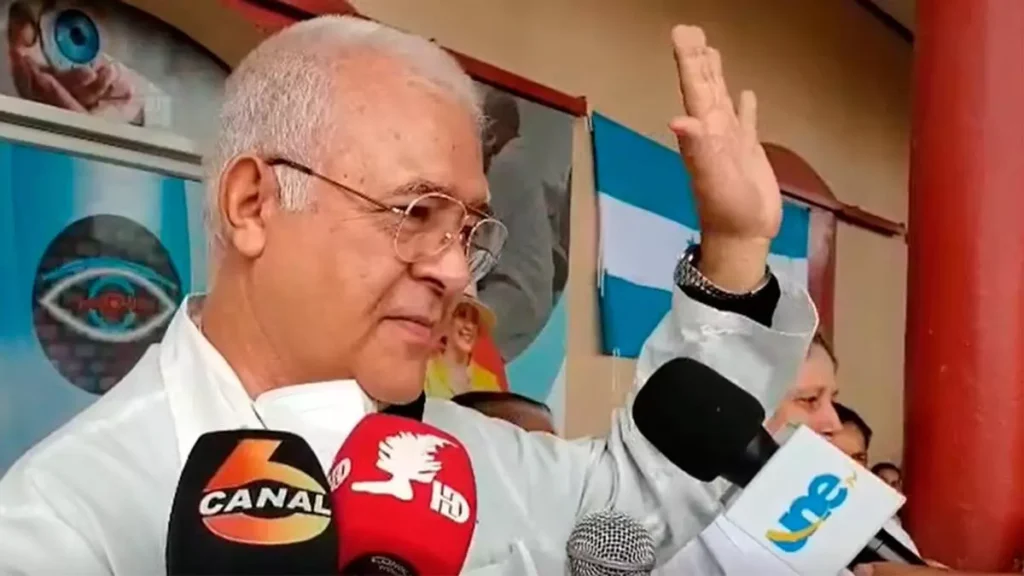 Honduras Ends Agreement for Contracting Cuban Doctors