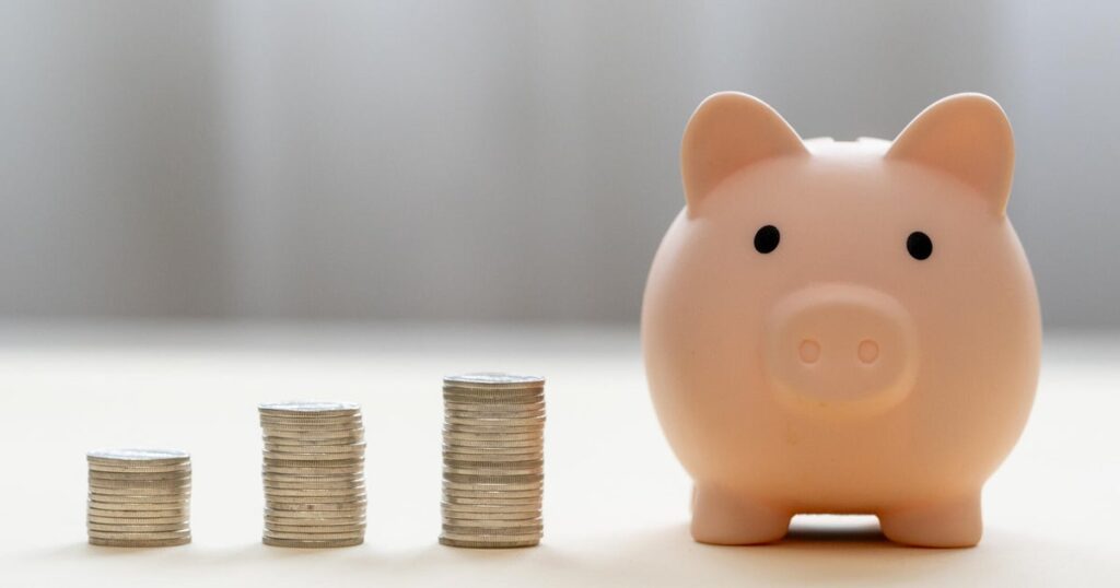 How much interest will a ,000 money market account earn in 2026?