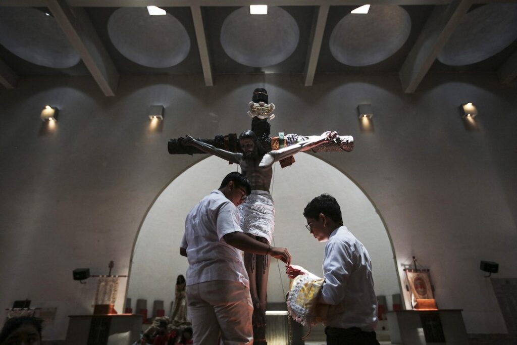 Obispo Báez: Quienes hacen uso del poder para oprimir, están al servicio del diablo