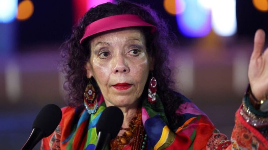 Rosario Murillo descalifica a exiliados y los señala de atacar a su propio país Rosario Murillo descalifica a exiliados y los señala de atacar a su propio país