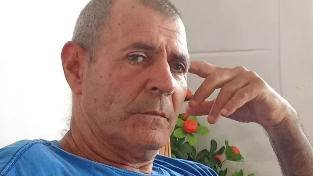 Cuban Tricycle Driver Arrested for Sign against Snitches