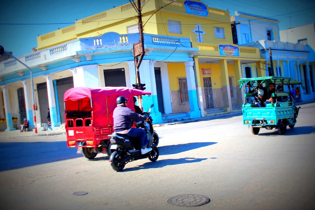 Electric Tricycles in Havana – Havana Times Electric Tricycles in Havana – Havana Times